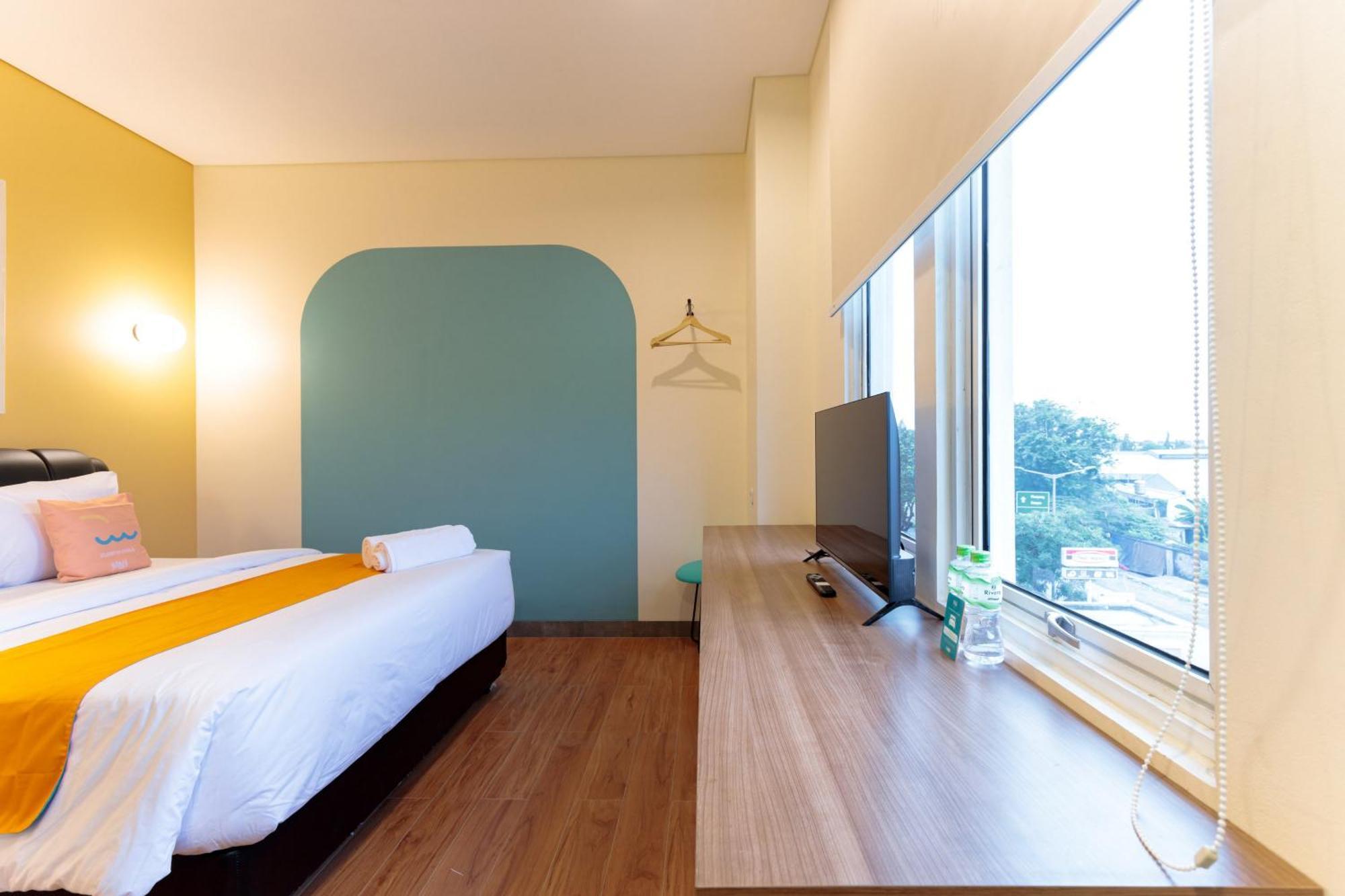Sans Hotel Kelapa Gading Джакарта Екстер'єр фото